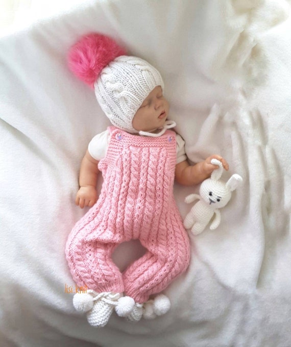 knitted newborn outfit