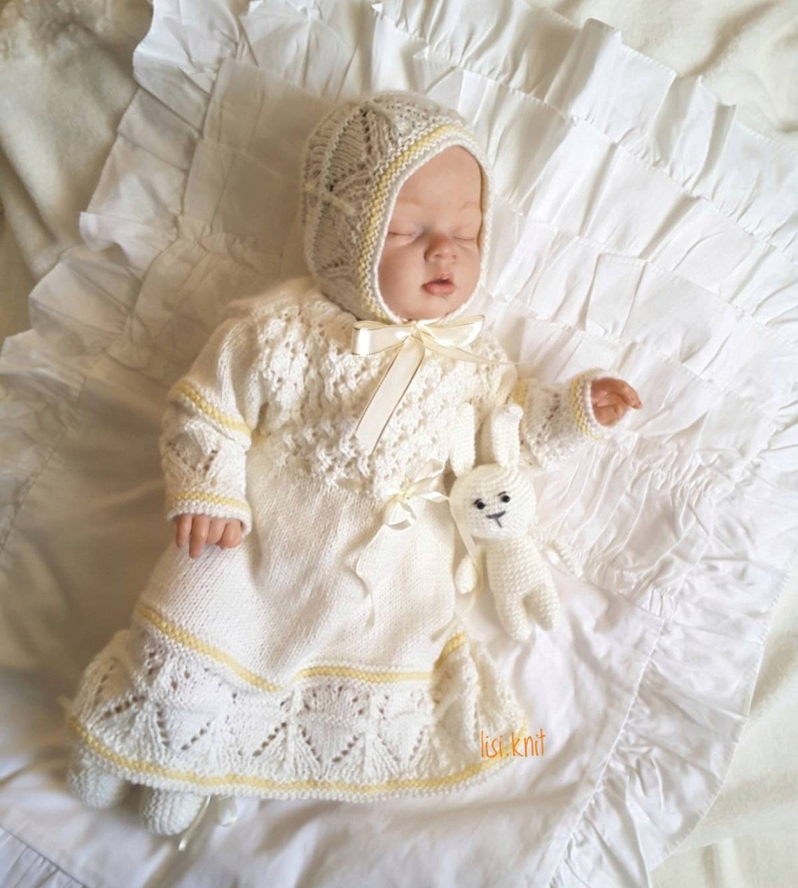 Baby knit dress. Hand knit baby clothes. Coming home outfit. Etsy