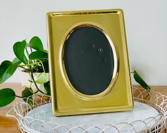 Vintage Gold Oval Easel Picture Frame: Brass Tabletop Photo Display