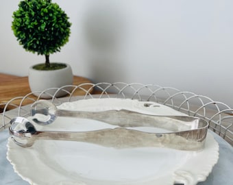 Vintage Silver Serving Tong by World