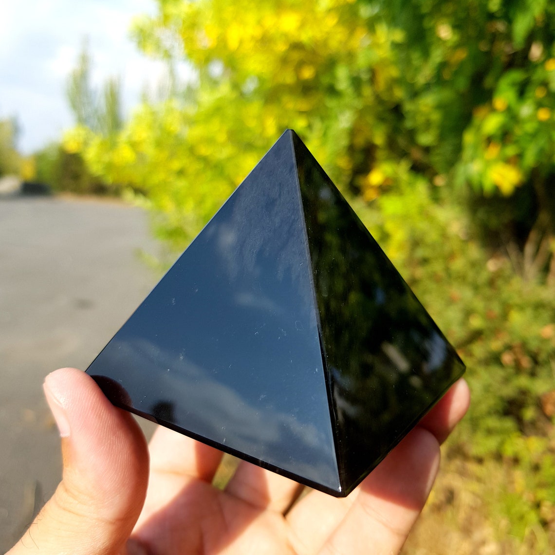 LARGE Black Obsidian Pyramid Crystal Pyramid Meditation | Etsy