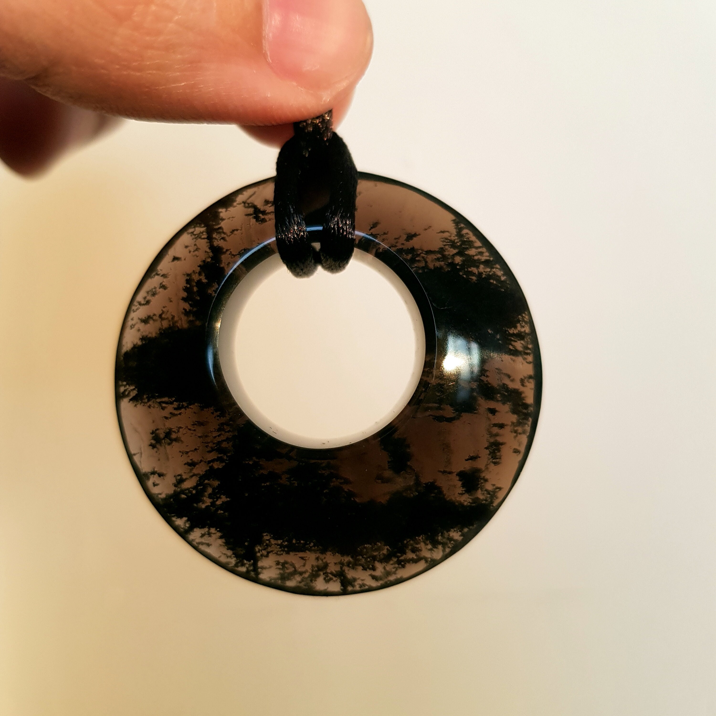 Ciondolo A Forma Di Ciambella In Ossidiana Nera: Collana Con Pietre Preziose Per La Messa A Terra, 40 Mm - Italia - Foto 9