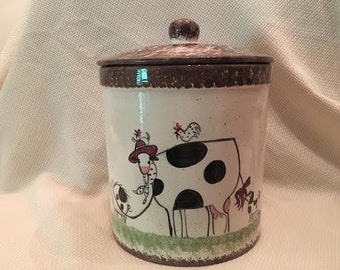 Cookie Jar - I can paint any combination of designs on my cookie jar! Mix and match your favorite animals, and then choose the spatter color