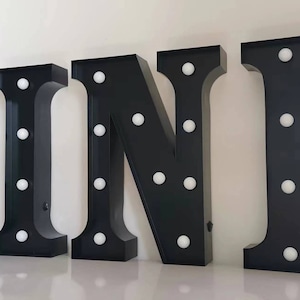 12 inch LED Metal Black Wine letters Battery Powered Bar Pub Inn Table Wall Window Decor