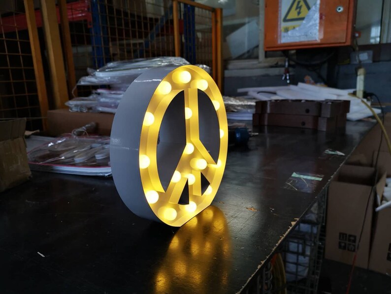 24 Metal Marquee Peace Sign Light Up Peace Symobol Home Etsy