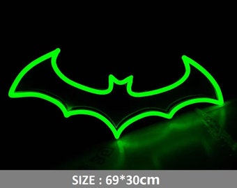 May include: Green neon light shaped like a bat. The light is 69 inches by 30 inches. SIZE: 69*30cm