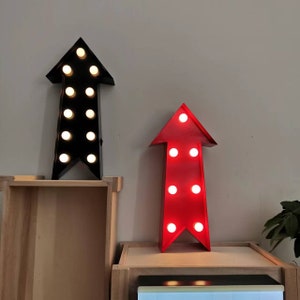 12&quot; Metal Black Arrow Light Arrow Sign Marquee Signs Battery Operated Home Store Pub Bar Wall Table Decor
