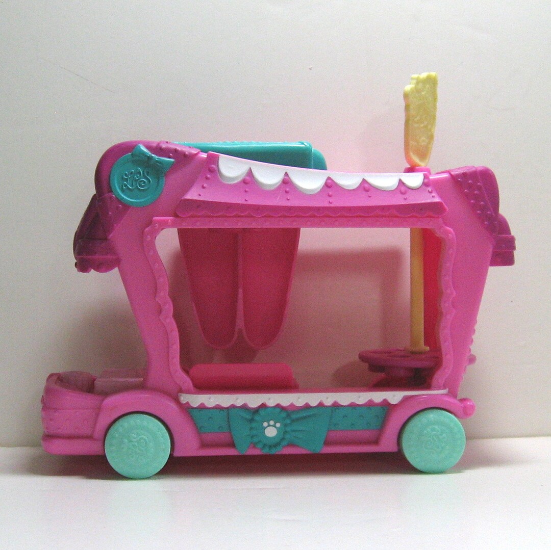 Littlest pet hotsell shop truck