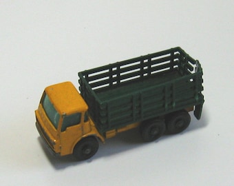 Vintage Made in England by Lesney Match Box Stake Truck Series N94