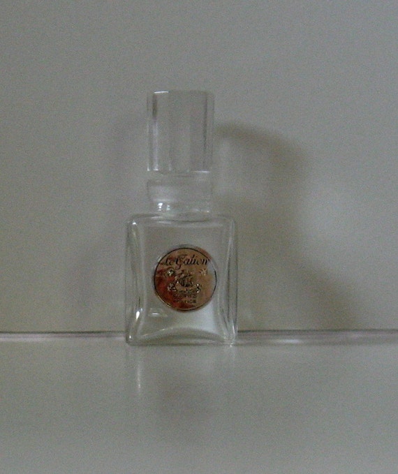 Vintage LE GALION Cut Glass Perfume Bottle with Crystal Cut Glass Stopper