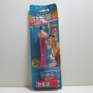 Vintage 1992 the Flintstones, &quot;Dino&quot; Pez Dispenser, Hanna Barbera Characters, New in Packaging with Candy and Collector&#39;s Booklet