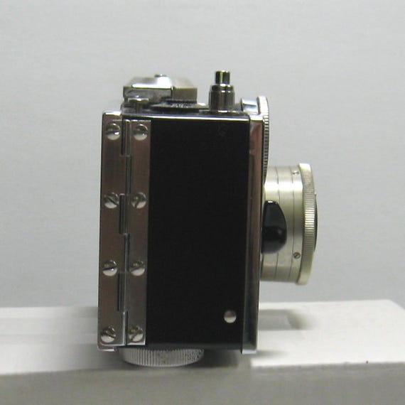 Vintage 1950s Argus C3 35 Mm Camera, 