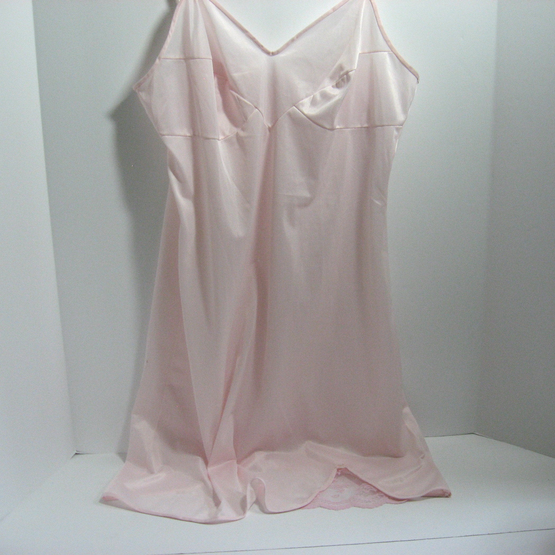 Vintage 1990s Classic and Simple Woman's Full Slip, Pale Petal Pink, Lace Trim, Fortrel Polyester, Size 36 S