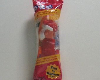 Vintage 1980 Santa Claus Pez Dispenser, Christmas Holiday, New in Package with Candy and Fun Project