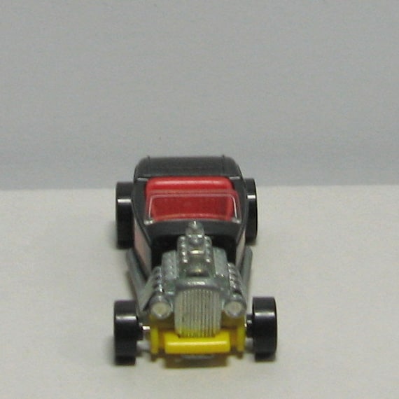Vintage 1993 Hot Wheels for Mcdonalds Hot Rod, Black W/red, Die