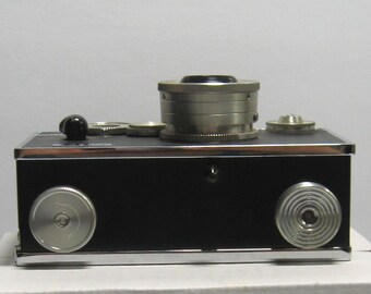 Vintage 1950s Argus C3 35 Mm Camera, 