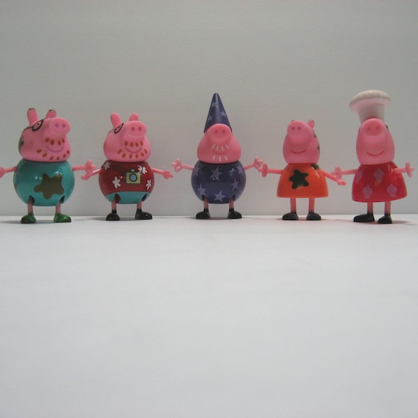 Vintage 2003 Peppa Pig 5 Figurines, "Muddy Puddles Daddy & Mummy", Grandpa Wizzard, Daddy Tourist, Granny Chef, Jazwares, Choose a Figurine