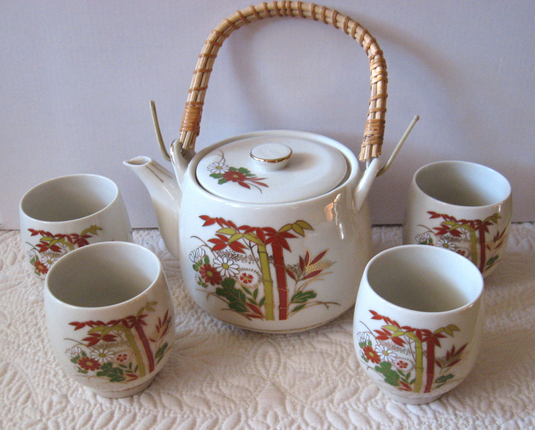 Vintage 1970s Made in Japan ARMBEE Tea Pot and 4 Cups Lovely