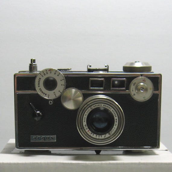 Vintage 1950s Argus C3 35 Mm Camera, 