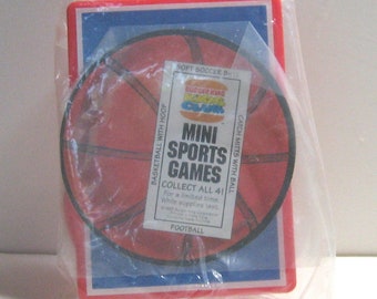 1993 Burger King Kids Club Give Away Toy, "Mini Sports Games, Basketball" 4 in the Series, New in Bag