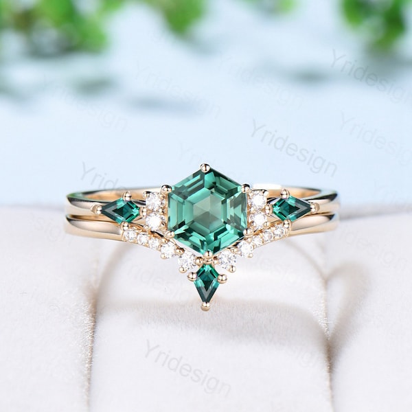 Vintage green Sapphire engagement ring set hexagon cut 14k/18k yellow gold art deco kite cut emerald moissanite wedding ring set for women