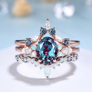Alexandrit Verlobungsring Set | Einzigartiges Roségoldenes Hochzeitsset | Art Deko Opal Alexandrit Stapelring | Braut Versprechen Ringset