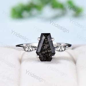 Minimalist Coffin Shaped Black Rutilated Quartz Ring Dainty Marquise Black Tourmaline Shield Three Stone Wedding Ring Proposal Gifts Women
