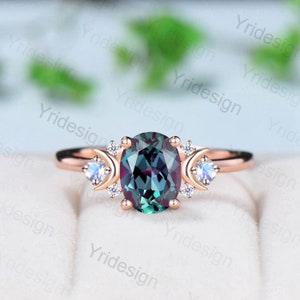 Vintage Alexandrite Engagement Ring Silver Rose Gold Moon Moonstone Promise Ring Unique Alternative June birthstone Wedding Ring For Women