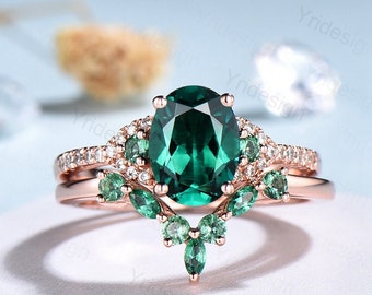 Vintage Emerald Engagement Ring Set, Rose Gold Rings for Women, Art Deco Stacking Band, Unique Bridal Set, Unique Curved Wedding Band