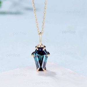 Coffin alexandrite necklace solid 14k 18k rose gold vintage unique Personalized minimalist color change pendant anniversary gift for women