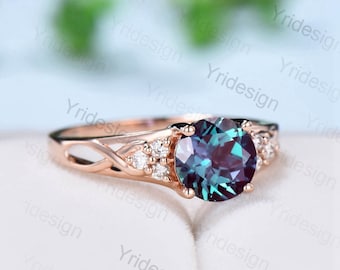 Vintage Alexandrite Engagement Ring White Gold Solid 14K/18K Gold Unique Alternative Ring Cluster Diamond Wedding Ring Anniversary gift