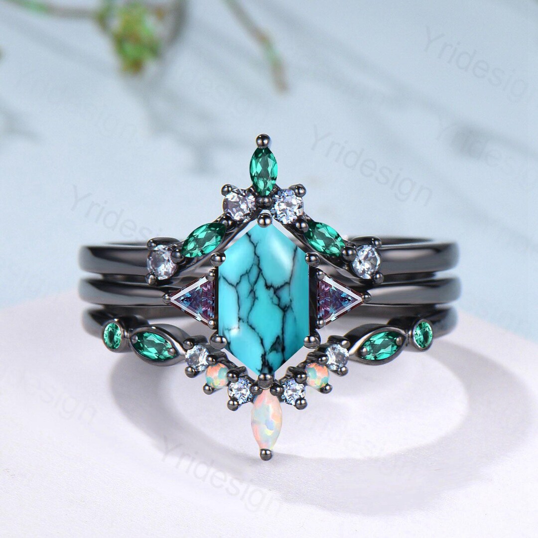 Conjunto de anillos de oro negro con turquesa y anillos de novia con ...