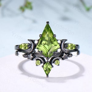 Vintage Kite Cut Peridot Engagement Ring Set Black Gold Unique Moon Star August Birthstone Wedding Ring Set Gothic Promise Anniversary Ring