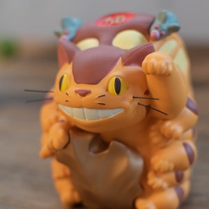 Original Ghibli Catbus/Lucky Cat Figure My Neighbor Totoro Figurine/Statue/Replica/Home Decor/Interior Diorama Studio Ghibli Gift image 3