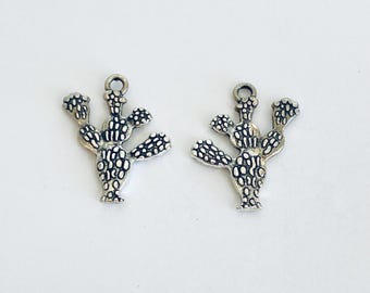 Cactus Charm. Lot of 10 / 20 / 30 / 40 / 50 / 100 Pcs Bulk Cactus Charm. Handmade Jewelry Supplies.Craft Supplies.