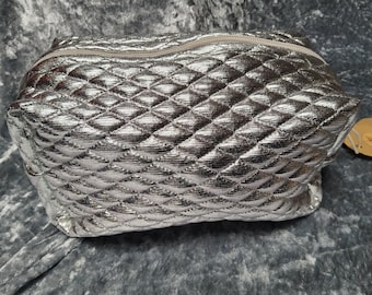 cosmetic bag