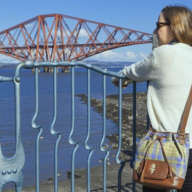 Tartan Scottish Red Beige Plaid Purse Crossbody Canvas Saddle Bag main image 1