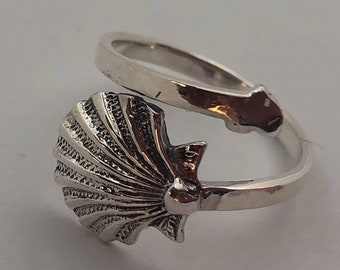 Bague coquillage en argent - bague en argent - bijoux en argent sterling - bague réglable - symbole du chemin de Saint-Jacques - amulette de pèlerin - idée cadeau unique
