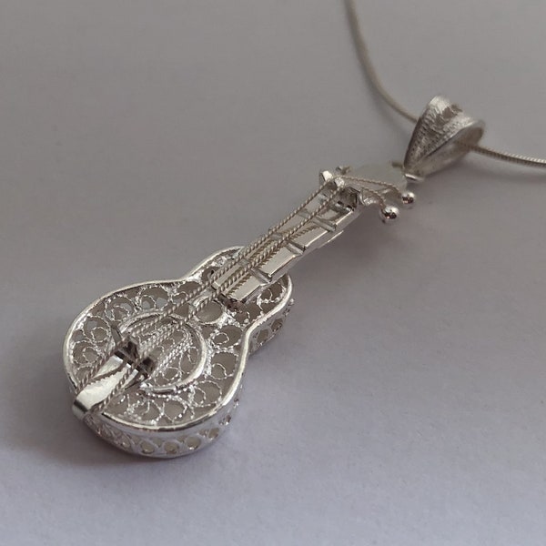 Guitar Necklace - Guitar Pendant La Guitarra Española - Sterling Silver Pendant - Filigree Jewelry - Flamenco Guitar - Music Necklace