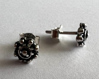 Small Silver Stud Earrings Charro Mini - Small Stud Earrings - Charro Motive Earrings - Small Studs - Silver Jewelry - Charro Jewelry