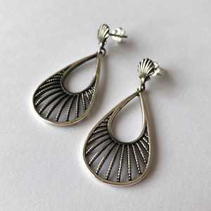 Silver Dangle Earrings Venus - Earrings with Silver Shell - Sterling Silver Earrings - Silver Jewelry - Women Jewelry - Gift Idea