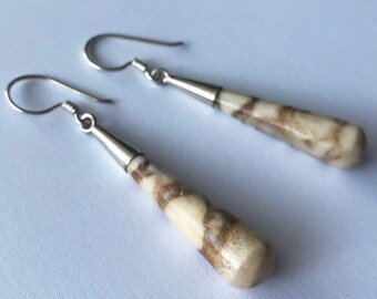 Shell Earrings Gotas de Concha - Silver Earrings with Shell - Dangle Earrings - Teardrop Earrings - Shell Jewelry - Gift Idea for Her