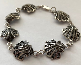 Silver Shell Bracelet Las Conchas - Silver Jewelry - Silver Bracelet - Santiago Shell - Camino de Santiago - Women Jewelry - Gift for Her