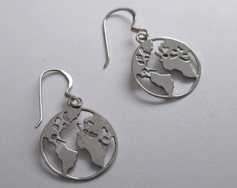 Sterling Silver Earrings Mundo - Silver Dangle Earrings - Planet Earrings - World Earrings - Traveler Earrings - Silver Jewelry - Gift Ideas