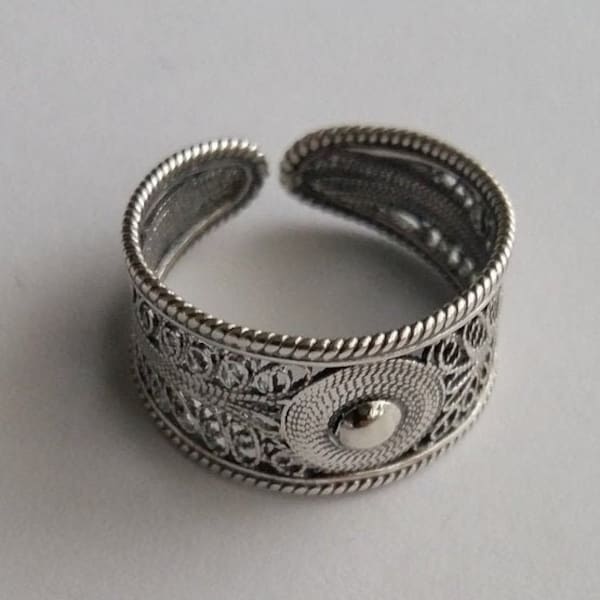 Filigraner Silberring Cordobesa - Handgemachter Ring aus Sterlingsilber - Filigrana Cordobesa - Geschenkidee