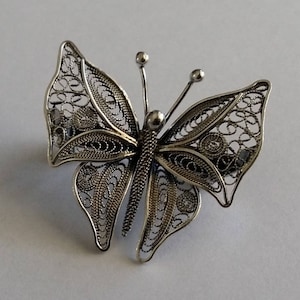 Butterfly Brooch Mariposa Filigrana - Sterling Silver Brooch - Filigree Brooch - Butterfly Jewelry - Handmade Jewelry - Gift Idea for Mom