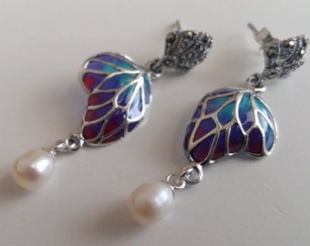 Butterfly Earrings Mariposa con Perla - Butterfly Wing Jewelry - Stained Glass Earrings - Butterfly Jewelry - Pearls - Blue Earrings