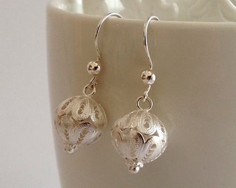 Pendientes de bola de plata Alicante - Pendientes de filigrana - Pendientes de plata - Pendientes de bola - Pendientes de novia - Pendientes blancos - Pendientes hechos a mano