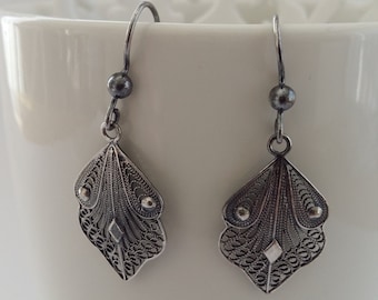 Filigree Earrings Cordoba - Sterling Silver Earrings - Filigree Jewelry - Leaf Earrings - Handmade Silver Earrings - Gift Idea for Her