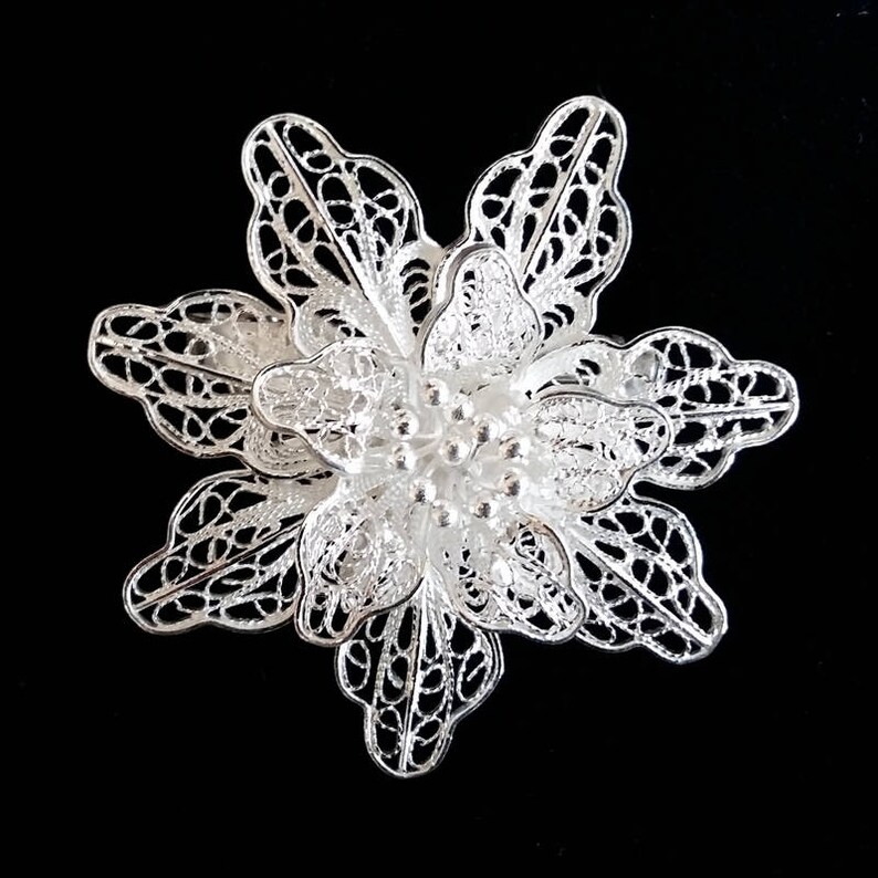 Filigree Brooch Flower Brooch Flor de Aurora Gift Ideas for Mom Filigree Jewelry Sterling Silver Jewelry Handmade Brooch